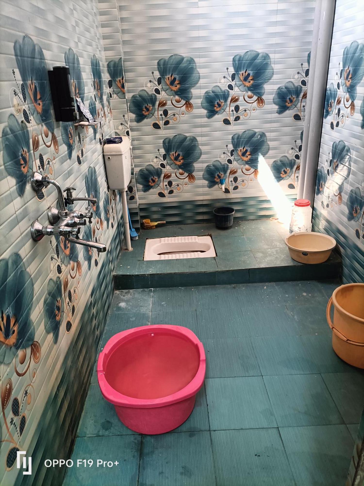 Shri Ram Sharnam Hotel Ayodhya Екстериор снимка